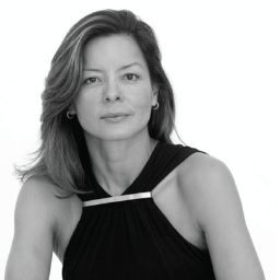 Clemencia Gregory, directora de ¡HOLA! Colombia, comparto contigo consejos de salud, moda y belleza. Así como los mejores eventos sociales y pasarelas.