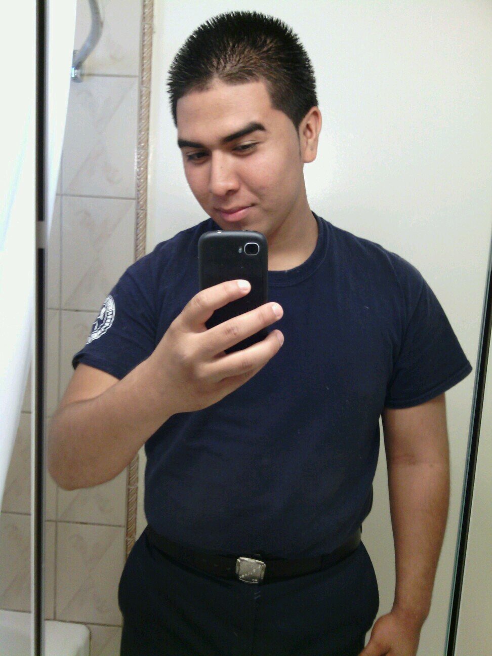 almost 18^.^chill#hardworking#get to know me :D!!!