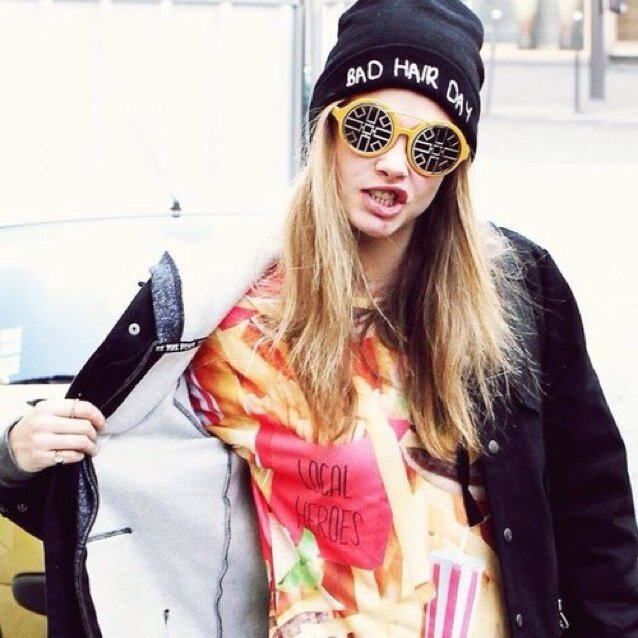 t_caras's profile picture. Cara Delevingne follow Jourdan Dunn follow i love u both be yourself and dont let anyone change u