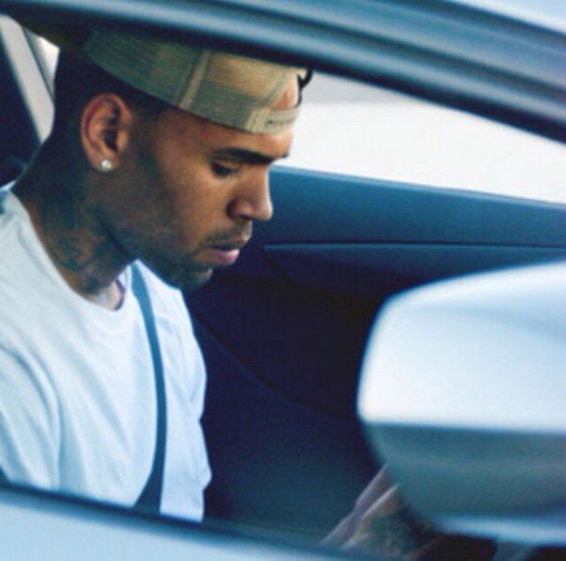 My name is Emily.Follow me and i follow u back! :) #TeamBreezy #RihannaNavy