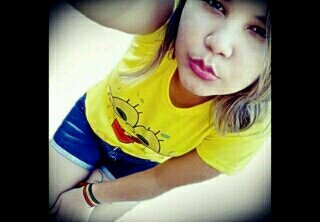 - Com Geito De Mulher E Olha De Menina ^^