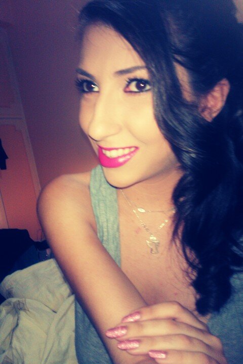Mεγιστη hairstylist !!! Nail Technician !!!!!