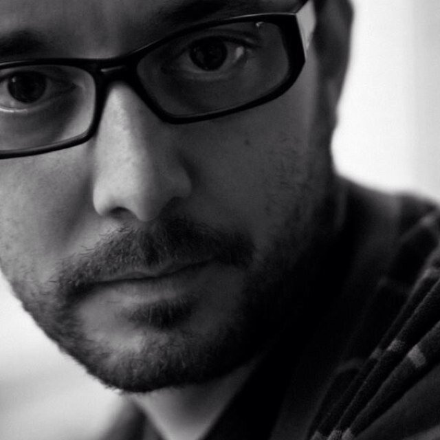 Fotógrafo. Representado por la Daniel Cuevas. UN TIEMPO SIN SENTIDOS, nuevo fotolibro con @lalibreria