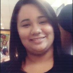 Maayres_'s profile picture. ♔  - Relaxe sua mente não pense em nada ;