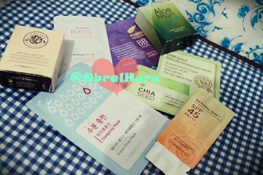 Brand new & secondhand fashion items, make up and skincare. obralhore@gmail.com. SMS/WhatsApp 089637461316