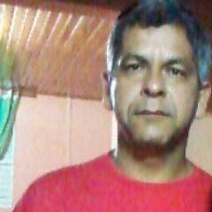 ME SEGUE, QUE EU TE SIGO. HUMILDE. Pré candidato á deputado distrital. Amo minha família, adoro viajar... ACREDITO MUITO EM DEUS S2.