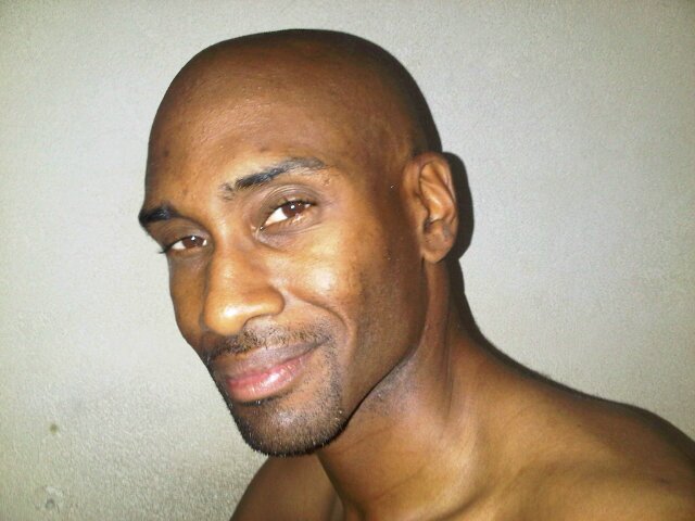 English123's profile picture. Knowledge is power