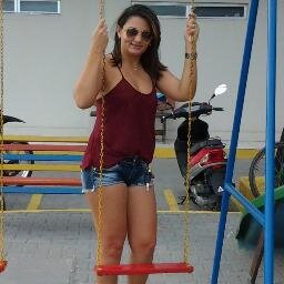 A única recompensa que você recebe depois de sofrer, é amadurecimento. Mais nada...afinal vida não mima ninguém.