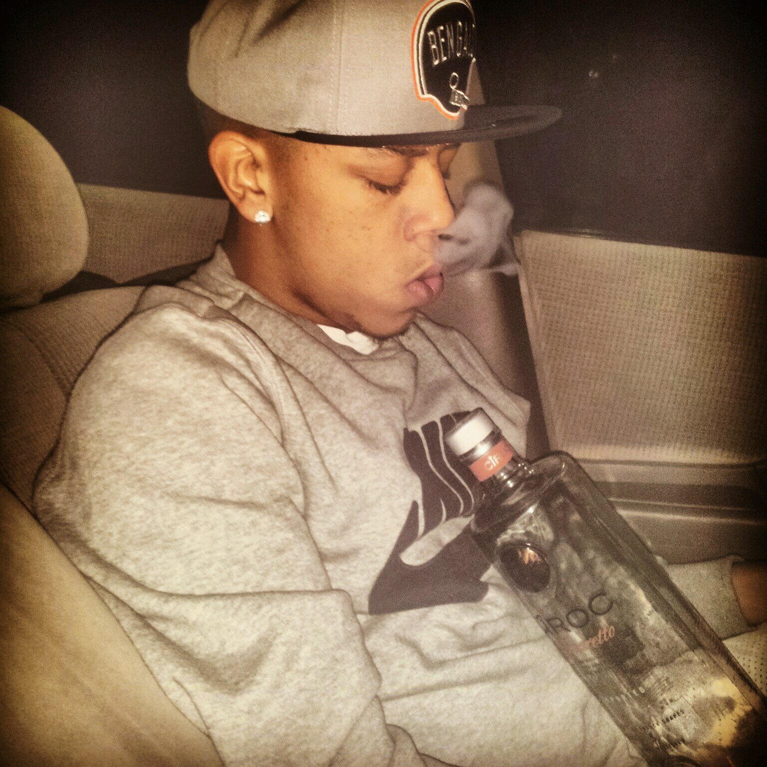 Riptoherhairdo's profile picture. #TeamKOC #TeamLightSkin #TeamLakers #TeamCedargrove #TeamIgetMoney