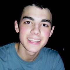 ▲ relaxa e goza que a pica do joe jonas é grossa ▲