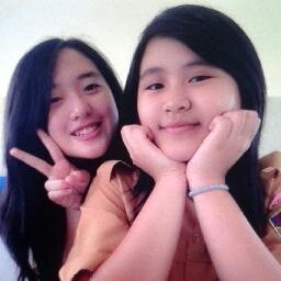 Happy go lucky gal!! Love kpop!! PSS =D