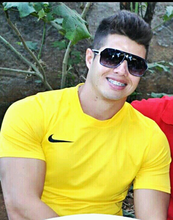 d_feelipe Profile Picture