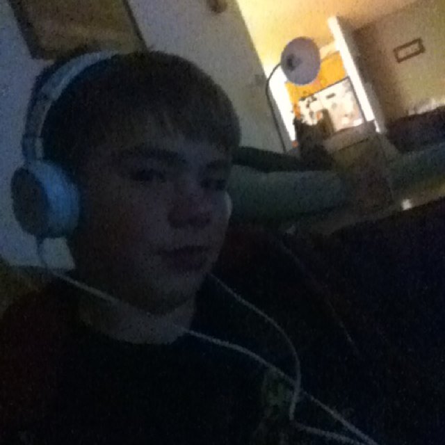 DogFartz13's profile picture. 