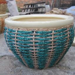 We are manufacturer & exporter in Flower ceramics' pots or planters for home and garden from Vietnam.