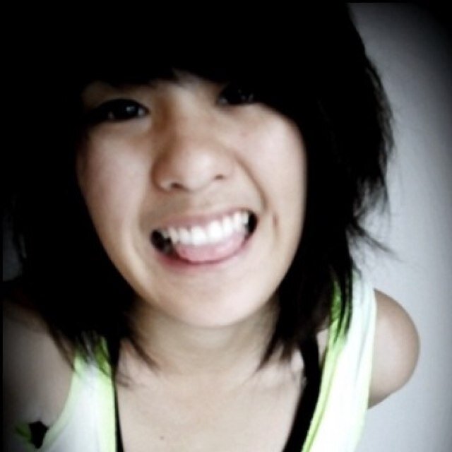 Follow me and I follow you back. My name is Bella.
