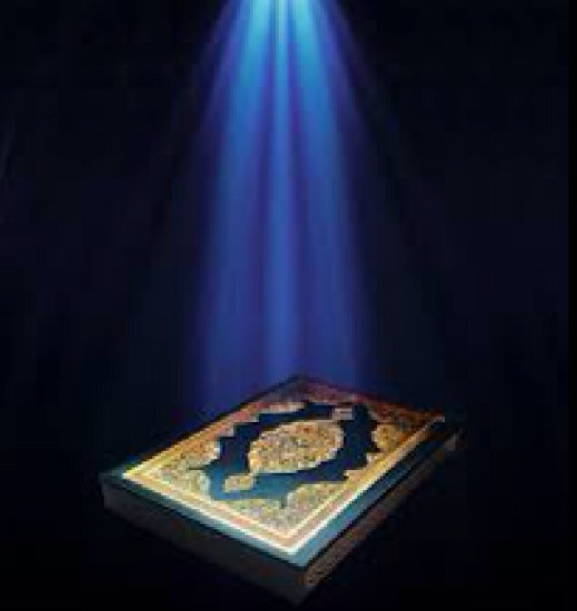 اللهم اجعل القرآن الكريم ربيع قلبي ونور صدري وجلاء حزني وذهاب همي
، شاركني الأجر بالمتابعة والاستماع وإعادة التغريد .. جميع التلاوات في المفضلة .