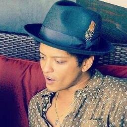 Hooligan|Lovatic. tengo 13 años. Soy de las personas que apesar de todo sonríe ||STAY STRONG||