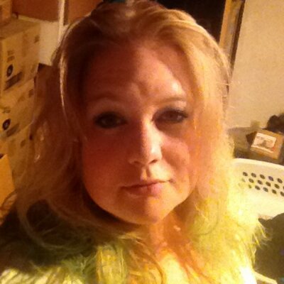 Karisa Nelson (@krisdeleeriley) | Twitter