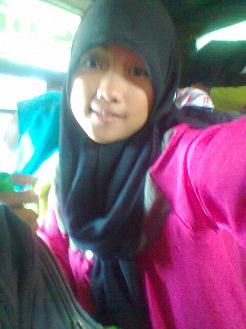 Mhetriana6's profile picture. bailanggu 28 juni 1997 | MAN MODEL | facebook : metriana shecwex mhanjach | i like it colour yellow | i live in palembang |