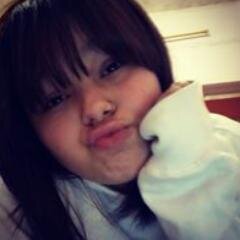 cahloirama's profile picture. Uma menininha Meia cheia de sonhos mtt fofa mais num pisa no meu calo porq eu viro o Cão :D