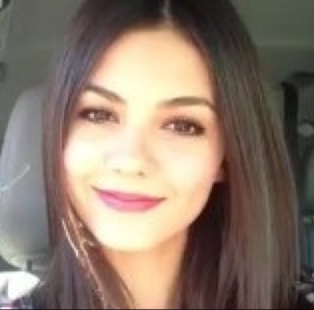 Hi!! I love Victorious/Victoria Justice Miley Cyrus/Callaghan Belle/Bridgit Mendler etc.