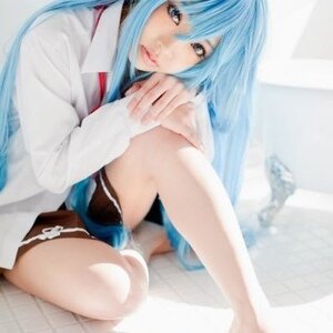 di_edr_e's profile picture. New more fans now? This site will help you gain fans and internet credibility http://t.co/8PqFbawxNj