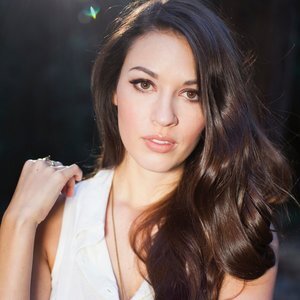 Theda_8Fd's profile picture. Want more YouTube Subscribers? It's not a problem with http://t.co/oNhXBU7Fqu