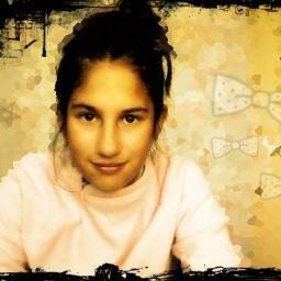 Hii :)   I am Maria! I am from Bulgaria, And I LoVe 1D!!!  ♫♪˙❤‿❤˙♫♪