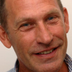 voormalig wethouder van Oudewater, docent aan het Kalsbeek College te Woerden, raadslid, stadsgids en trouwambtenaar