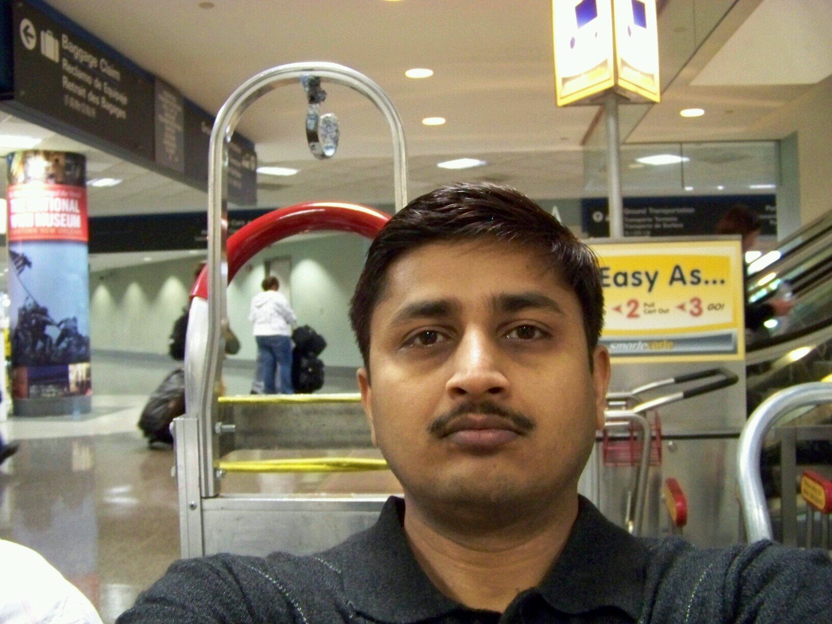 santoshtiwari08's profile picture. 