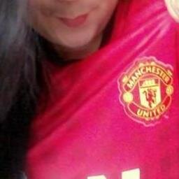 Love my Indonesia as i am an Indonesian..Love ManUtd as i am one of the ManUtd biggest fan..^^)b