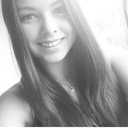 ♥ Party ♥ Uitgaan ♥ 24 / 7 voor mijn vrienden ♥ Love life ♥