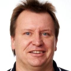 Modo, båtliv, fester, o familjen är mitt liv. Behöver dock inte vara i den ordningen