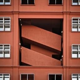 Studente, Laureato, Lavoratore, Padre di famiglia, Manager in carriera, Libero professionista