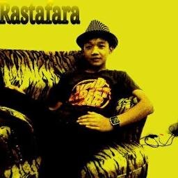 vokalis band asking alexandria ,,, pinter ,, baik ,, ganteng ,, lucu ,,,imut {budak wanieunt}