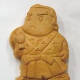 気分が乗ったときには中の人が呟くかもしれません。あと関係ないけど中の人は学食のお好み焼き風丼が好きです。