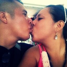 Disque abogada jaja pero de amores =) media bipo pero feliz con mi vida... TE ADORO GRILLITO