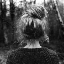 Annie. «Los monstruos están en mi cabeza, no bajo mi cama.»
