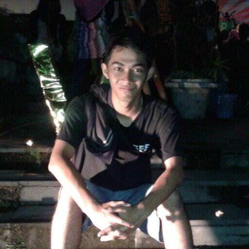 My name is Kurniawan and i'm not terrorist