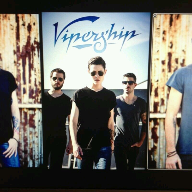 @claravipership @edvipership @ed_isdead Lately (Debut Album) Out 5/11/2013 everywhere!