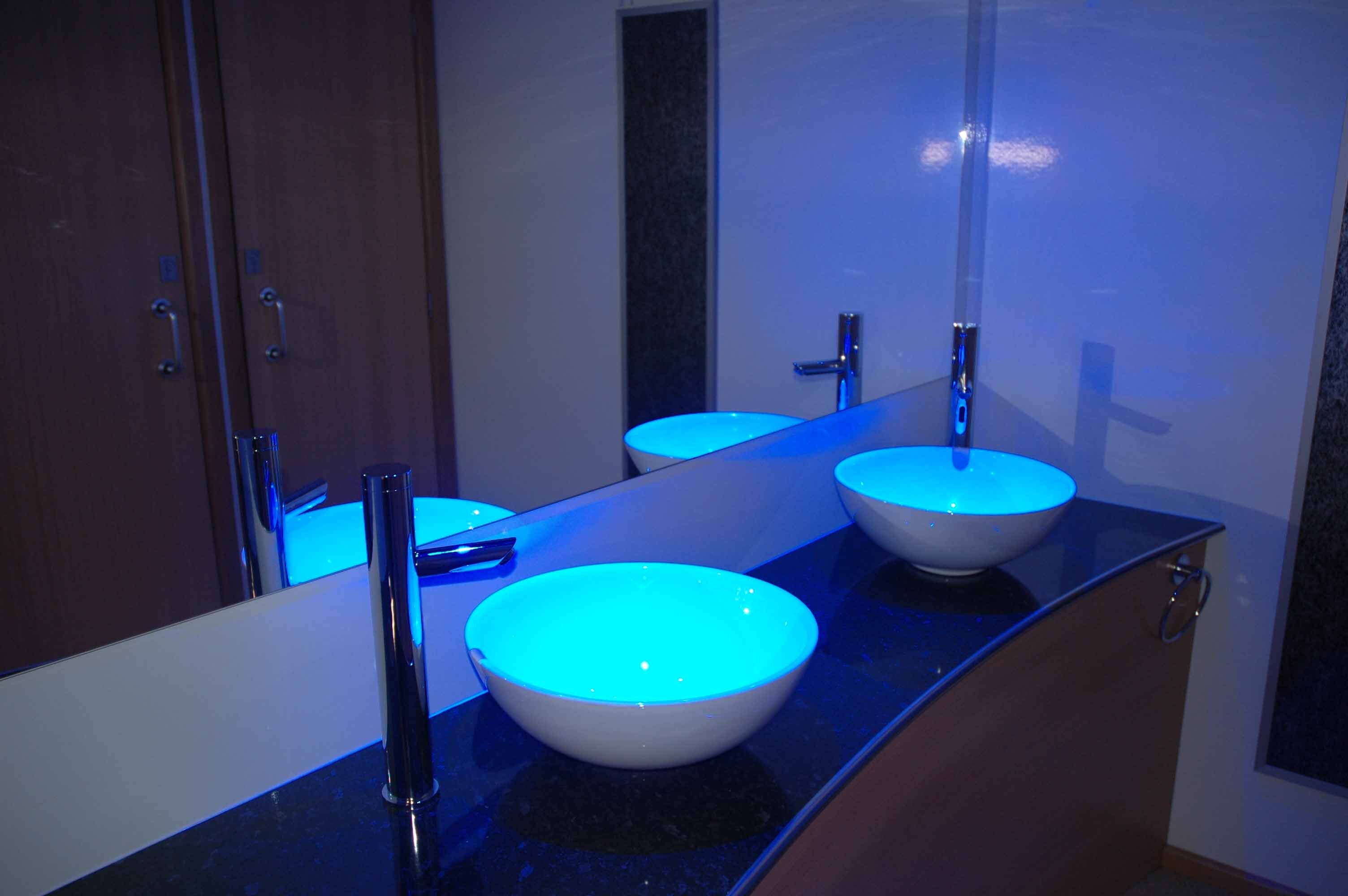 British Hirer & Manufacturer of quality portable toilets, showers, cabins and kiosks