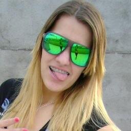 '     ~     Cuiidado com que deseja pra mim , póis quem me proteje não brinca & nem dorme!!