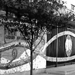 The Ramonita G. de Rodriguez Library forms part of the North Philadelphia Neighborhood Libraries cluster of the Free Library of Philadelphia.