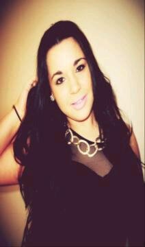 BBA student, Lover of friends & family, good humour & sushi. Ubsessed with shoes, make up & great parties