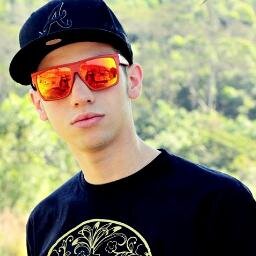 No final a verdade vai prevalecer, e ninguém vai me derrubar. Nem todo o mal desse mundo vai me enfraquecer.