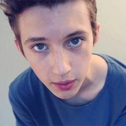 free follow on this saved account, follow me on @_jadehancock for now ☮