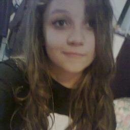 that's just me  *-*
insta : @raqueelsales
whatsapp : +5511988089368