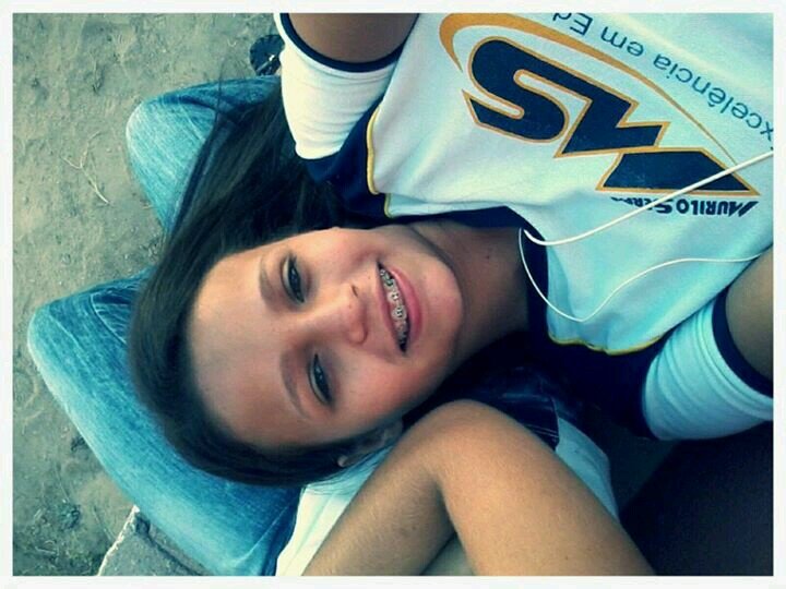 'Vai me ignora? Fingir que não existo? tudo bem, sem problemas. Mas espero, do fundo da alma, que você morra........de saudades de miim . ((: