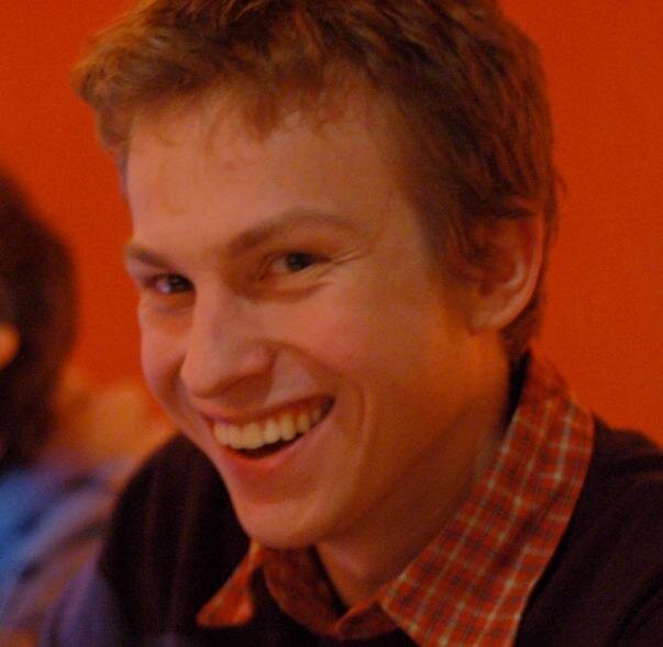 Full-stack dev-oops developer