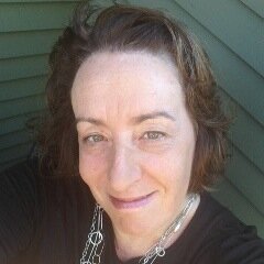 Global citizen, Social Entrepreneur, Machiavellian for social justice, Comedy lover, Jersey Girl, Enthusiastic Mom to Energizer Bunny